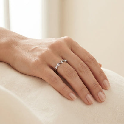Still She Rises — Wave Ring for Best Friend