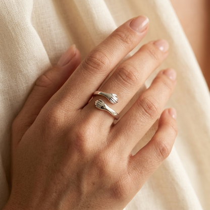 Hug Ring - S925 sterling silver jewelry - Kynd Co.