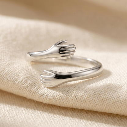 Hug Ring - S925 sterling silver jewelry - Kynd Co.